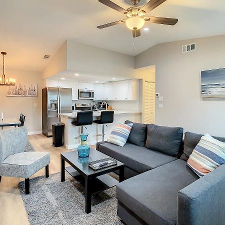 Crown Jewel Of Clearwater 10-15 Min To Beach 5 Min To St Pete Airport Villa Bagian luar foto
