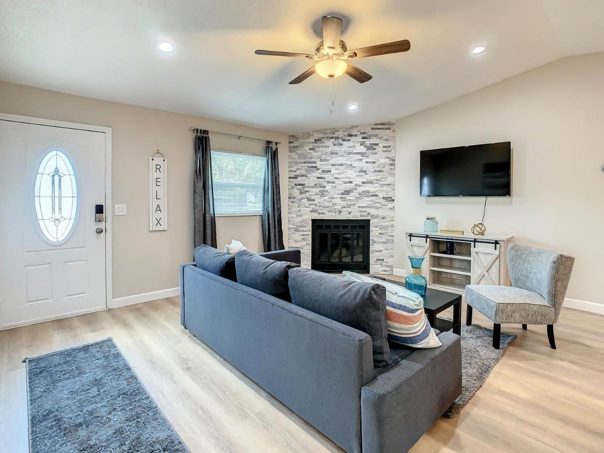 Crown Jewel Of Clearwater 10-15 Min To Beach 5 Min To St Pete Airport Villa Bagian luar foto