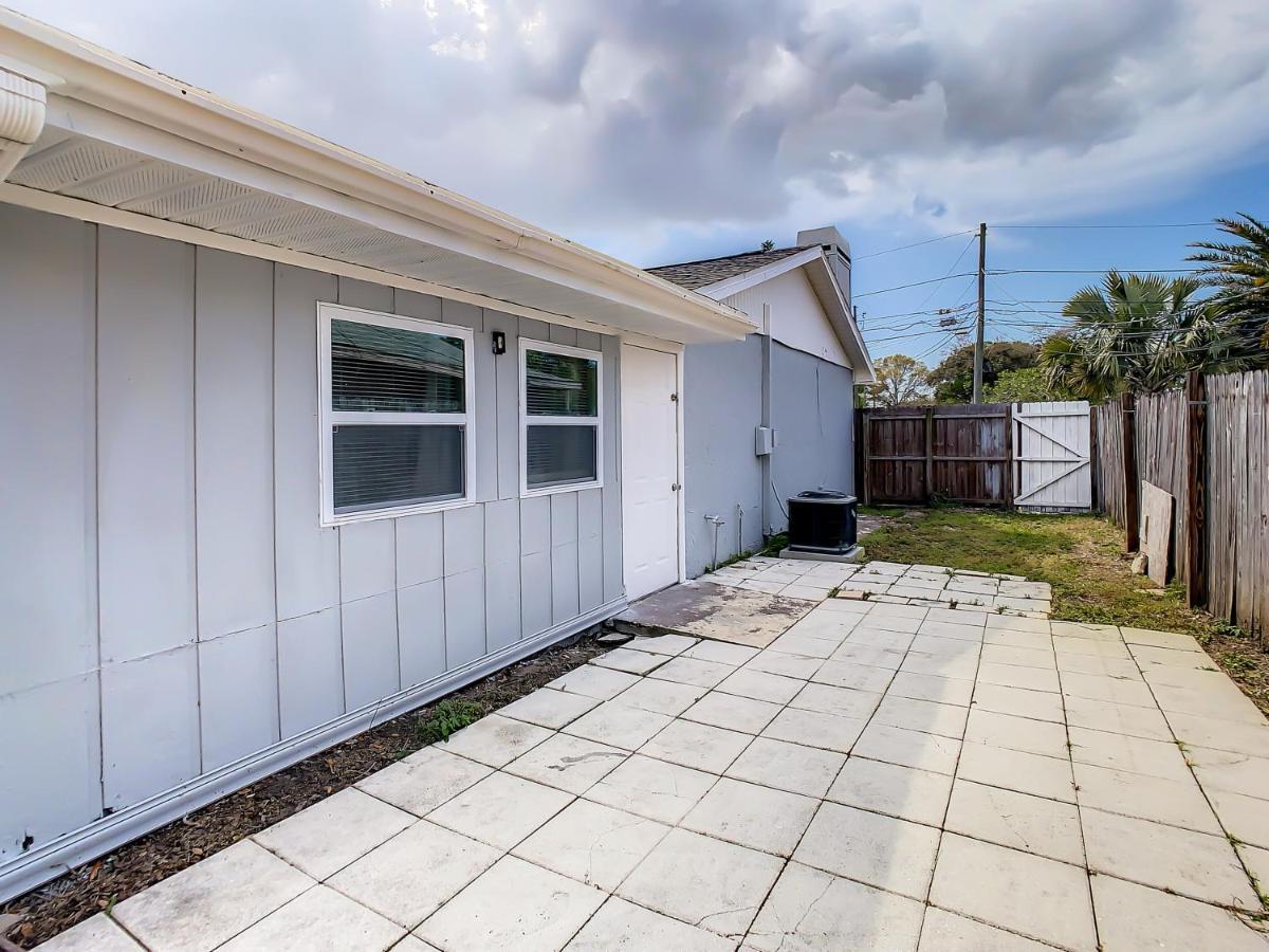 Crown Jewel Of Clearwater 10-15 Min To Beach 5 Min To St Pete Airport Villa Bagian luar foto